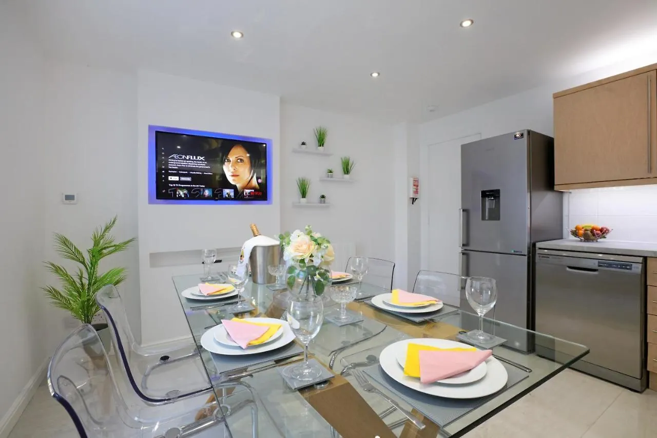 Spacious 4Br City Centre Apartment W/ Free Parking Édimbourg