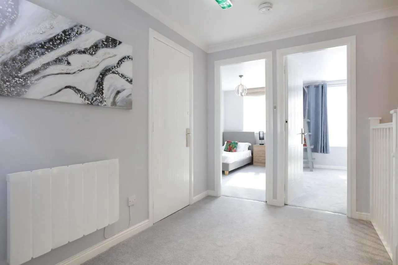 Spacious 4Br City Centre Apartment W/ Free Parking Édimbourg