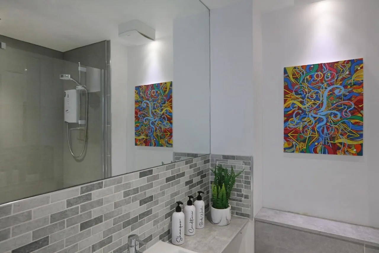 Spacious 4Br City Centre Apartment W/ Free Parking Édimbourg 0*,  Royaume-Uni