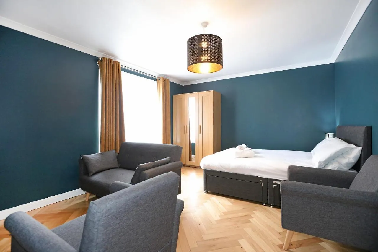 Spacious 4Br City Centre Apartment W/ Free Parking Édimbourg